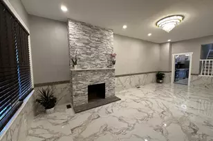 311 Gaskill St, Philadelphia, PA 19147 - Photo 3