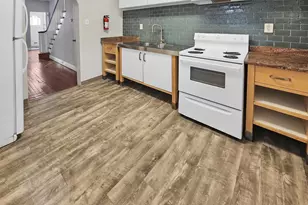 2005 Mercy St, Philadelphia, PA 19145 - Photo 9