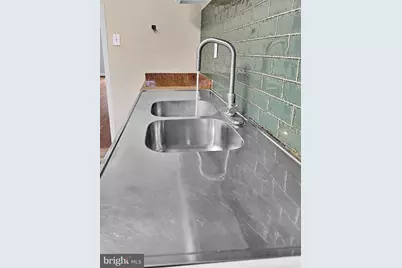 2005 Mercy Street, Philadelphia, PA 19145 - Photo 7