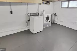 2005 Mercy St, Philadelphia, PA 19145 - Photo 33