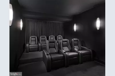 135 S 18th Street #PENTHOUSE, Philadelphia, PA 19103 - Photo 11