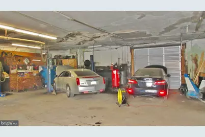 1622 W Passyunk Avenue, Philadelphia, PA 19145 - Photo 11