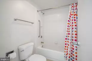 1100 Vine St, Philadelphia, PA 19107 - Photo 11
