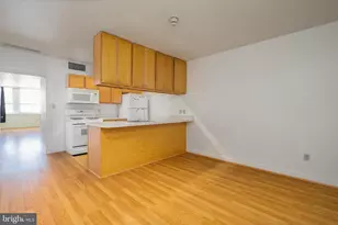 1100 Vine St, Philadelphia, PA 19107 - Photo 3