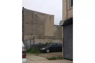 1920 N 2nd St, Philadelphia, PA 19122 - Photo 1
