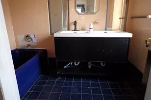 2217 Georges Ln, Philadelphia, PA 19131 - Photo 9