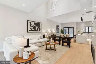 338 S Hicks St, Philadelphia, PA 19102 - Photo 7