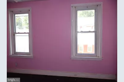 122 E Meehan Avenue, Philadelphia, PA 19119 - Photo 13