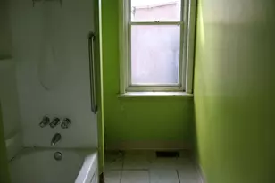 122 E Meehan Ave, Philadelphia, PA 19119 - Photo 15