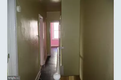 122 E Meehan Avenue, Philadelphia, PA 19119 - Photo 11