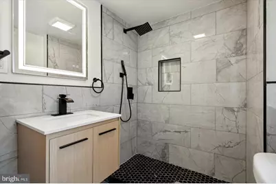 109 W Thompson Street, Philadelphia, PA 19122 - Photo 3