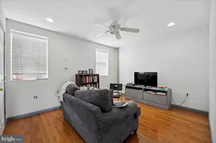 1425 Jackson St, Philadelphia, PA 19145 - Photo 9