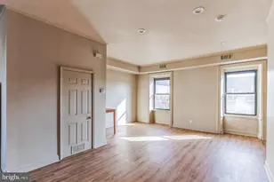 1542 N 15th St, Philadelphia, PA 19121 - Photo 13