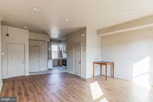 1542 N 15th St, Philadelphia, PA 19121 - Photo 13