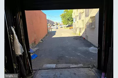 4433 Whitaker Avenue, Philadelphia, PA 19120 - Photo 15