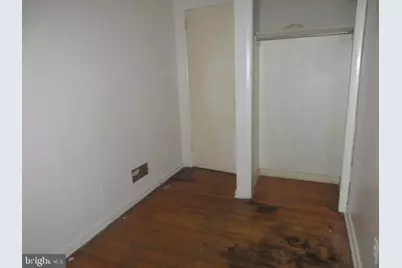 327 E Haines Street, Philadelphia, PA 19144 - Photo 7