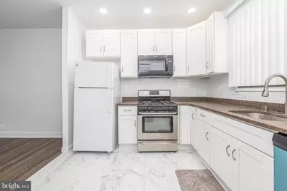 1037 Snyder Avenue, Philadelphia, PA 19148 - Photo 11