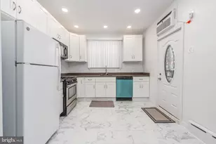 1037 Snyder Ave, Philadelphia, PA 19148 - Photo 9