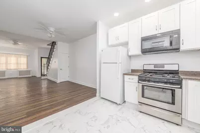 1037 Snyder Avenue, Philadelphia, PA 19148 - Photo 11