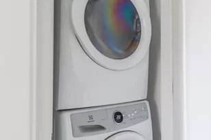 85 E Sharpnack St, Philadelphia, PA 19119 - Photo 37