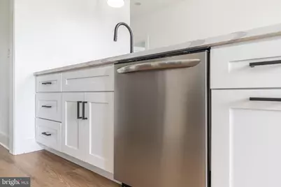 85 E Sharpnack Street, Philadelphia, PA 19119 - Photo 29