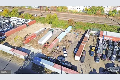 1001 W Glenwood Avenue, Philadelphia, PA 19133 - Photo 9