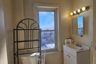 70 E Springer St, Philadelphia, PA 19119 - Photo 13