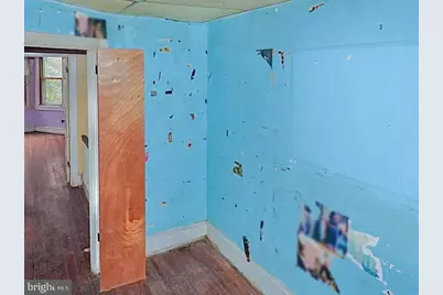 2547 Bonaffon Street, Philadelphia, PA 19142 - Photo 19