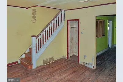 2547 Bonaffon Street, Philadelphia, PA 19142 - Photo 7