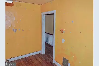 2547 Bonaffon Street, Philadelphia, PA 19142 - Photo 23