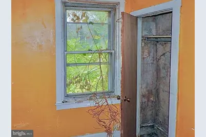 2547 Bonaffon Street, Philadelphia, PA 19142 - Photo 25