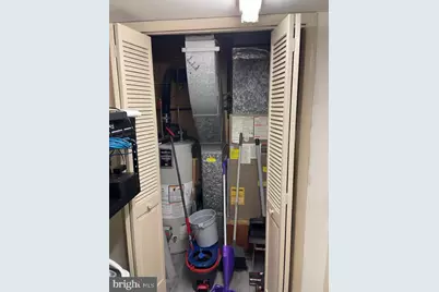 536 W Walnut Lane REAR #1, Philadelphia, PA 19128 - Photo 17