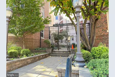 4300 Spruce Street #A100, Philadelphia, PA 19104 - Photo 39