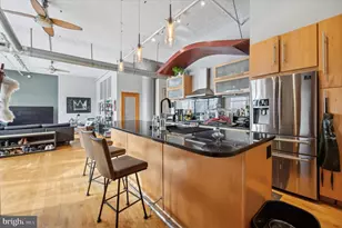 314-22 N 12th St, Philadelphia, PA 19107 - Photo 3