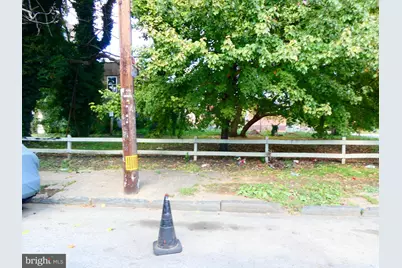 920 Edgley Street, Philadelphia, PA 19122 - Photo 3