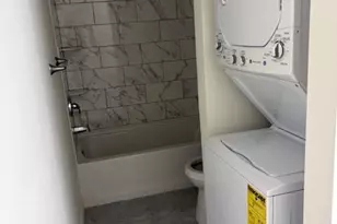 400 S 22nd St, Philadelphia, PA 19146 - Photo 17