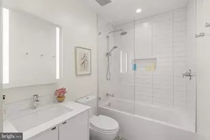249 S 24th St, Philadelphia, PA 19103 - Photo 23