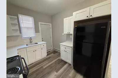 224 W Wishart Street, Philadelphia, PA 19133 - Photo 9