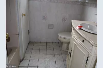 2708 E Indiana Avenue, Philadelphia, PA 19134 - Photo 13