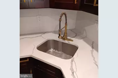 1911 N Lawrence Street, Philadelphia, PA 19122 - Photo 11