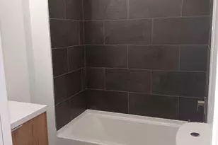 1911 N Lawrence St, Philadelphia, PA 19122 - Photo 17