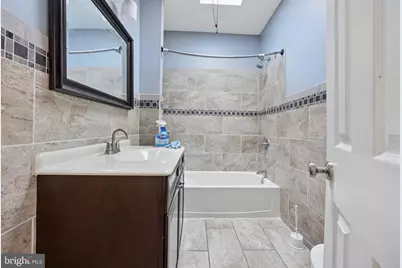 639 S 56th Street, Philadelphia, PA 19143 - Photo 7