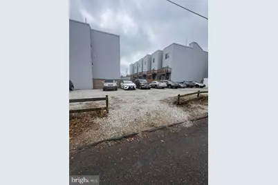 522 Edgley Street, Philadelphia, PA 19122 - Photo 3