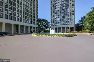 210 Locust St, Philadelphia, PA 19106 - Photo 9