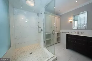 617 Pine St, Philadelphia, PA 19106 - Photo 17