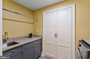 1808 Delancey Pl, Philadelphia, PA 19103 - Photo 33