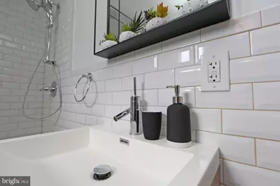 1111 Earl Street, Philadelphia, PA 19125 - Photo 45