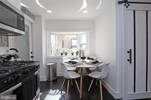 1111 Earl St, Philadelphia, PA 19125 - Photo 15