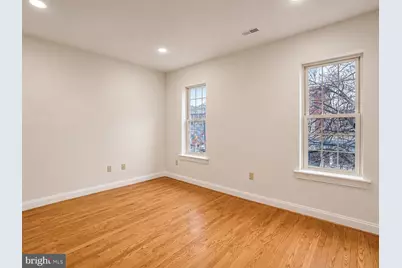 2542 W Girard Avenue, Philadelphia, PA 19130 - Photo 5