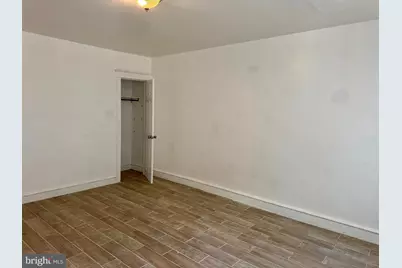 318 W Godfrey Avenue, Philadelphia, PA 19120 - Photo 17